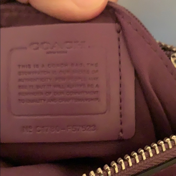 Coach Bag - Picture 4 of 6